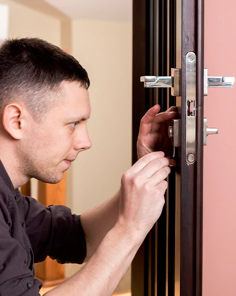 : Professional Locksmith For Commercial And Residential Locksmith Services in Burbank
